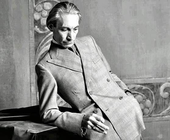 Charlie Watts.jpg