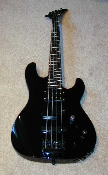 charvel_06_27_full1_zpsc28d2ea5.jpg