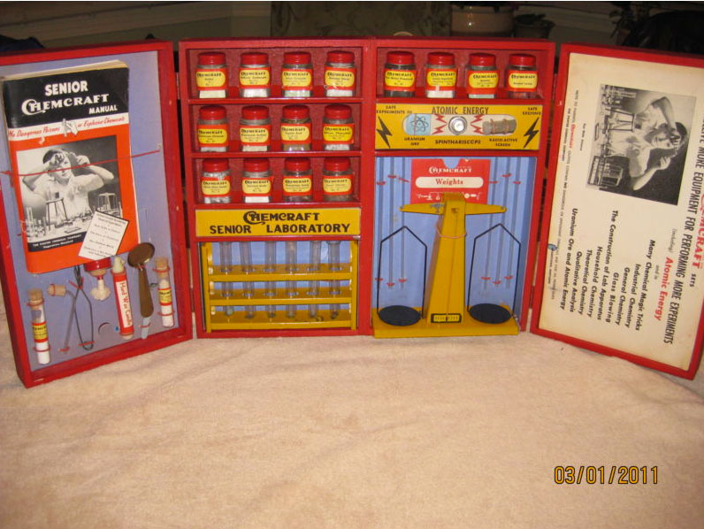chemcraft-atomic-enegry-science-lab-kit.jpg