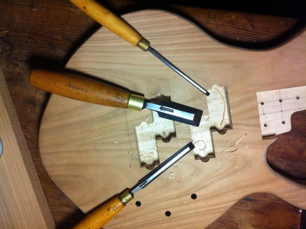 chiselling1.jpg