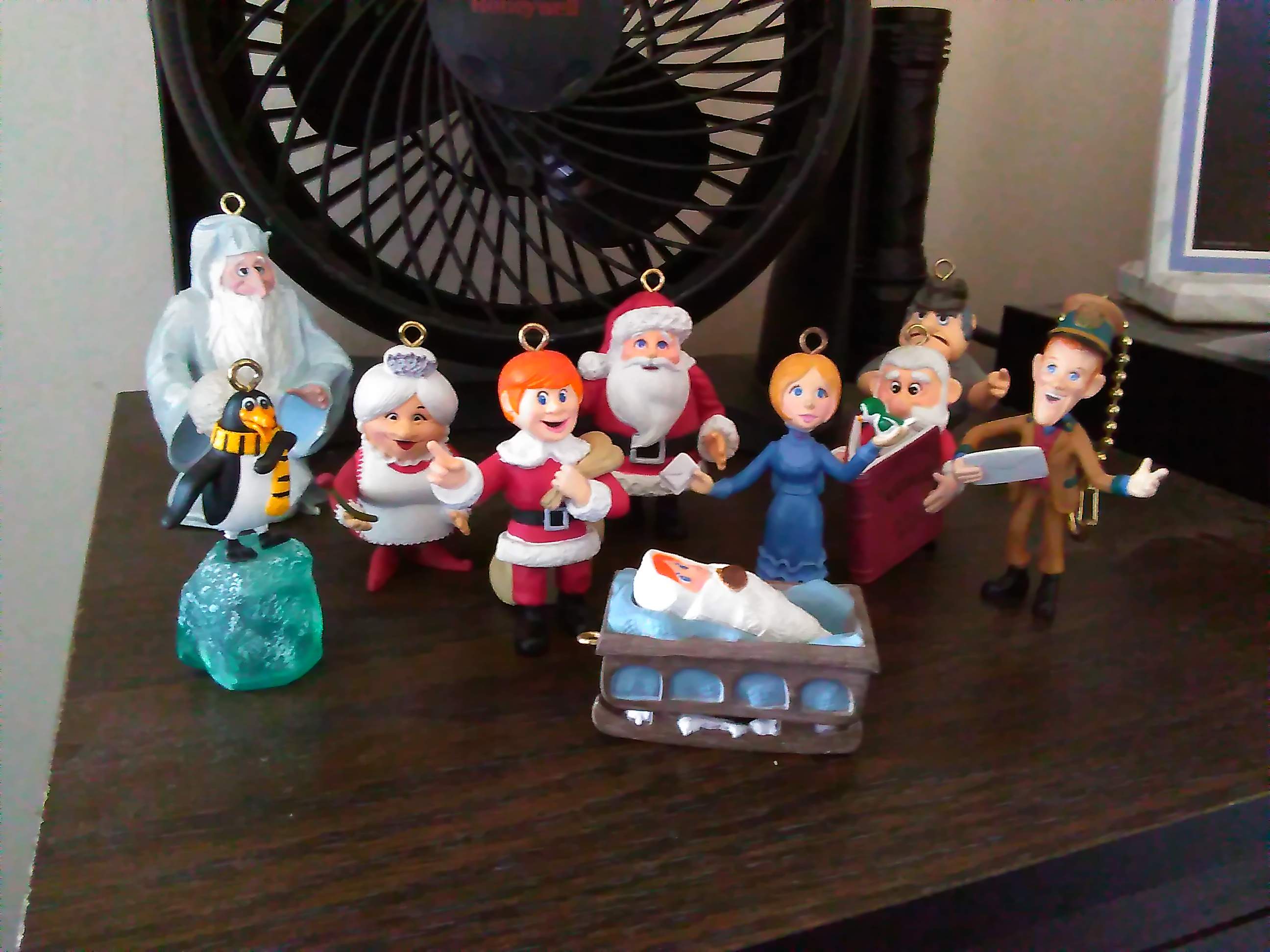 Christmas buddies 5.jpg