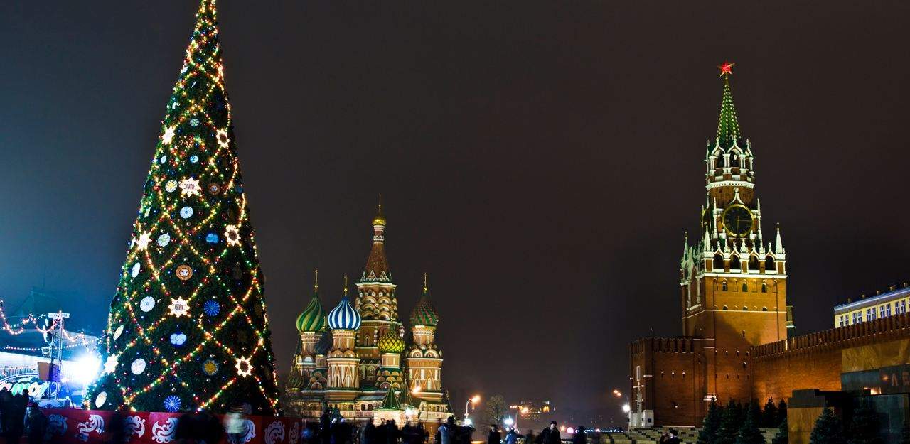Christmas Tree 15 - Desktop.jpg