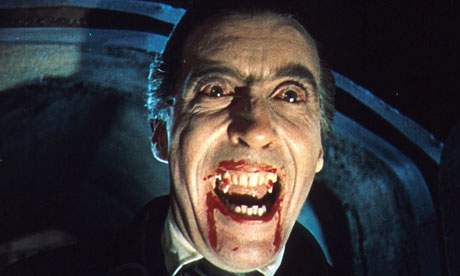 Christopher-Lee-Dracula.jpg