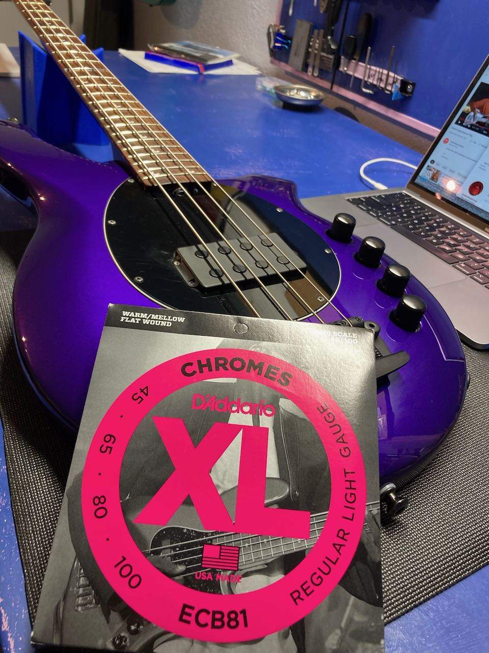 ChromesBongo.jpeg