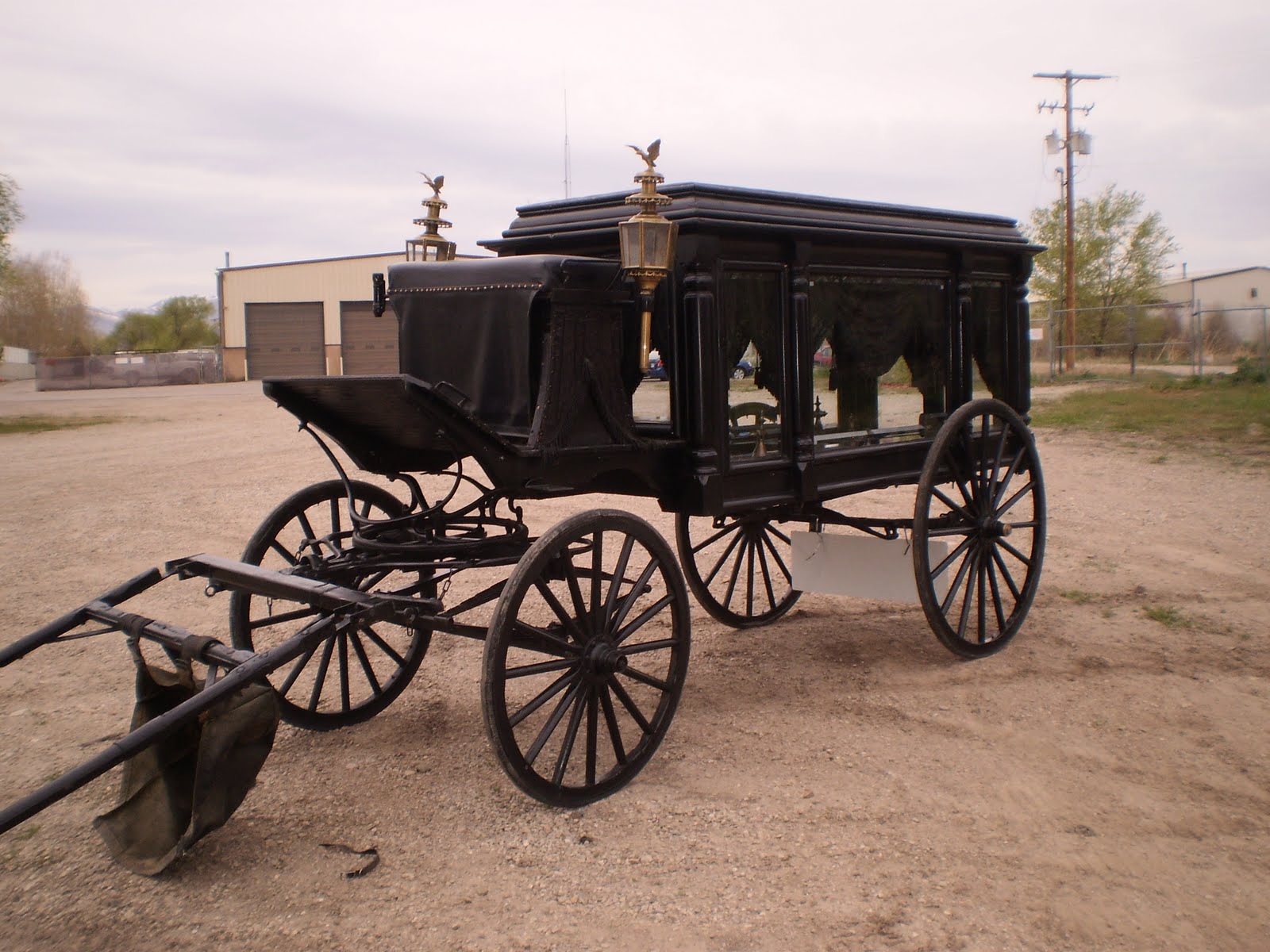 circa+1840%27s+Cunningham+Hearse.jpg