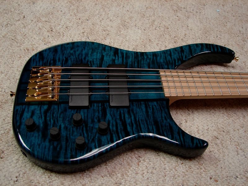 cirrus_blue_1.jpg