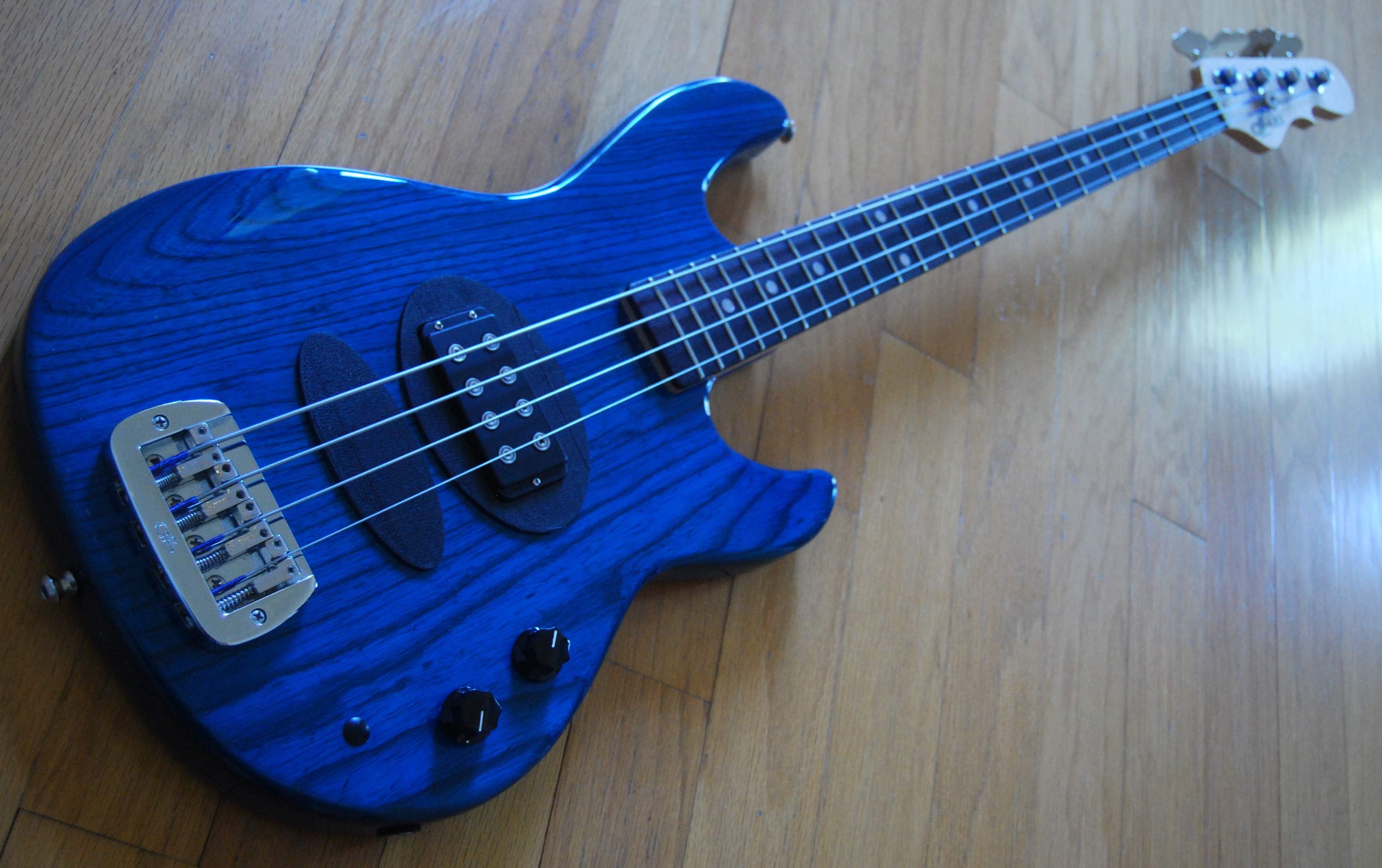 clearbluejb21k-angle01.jpg