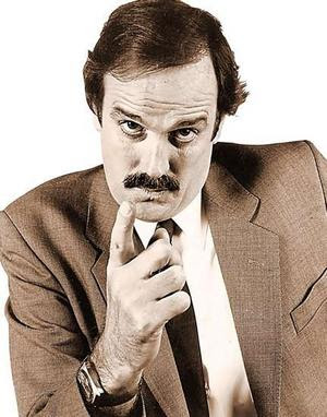 cleese_narrowweb__300x382,0.jpg