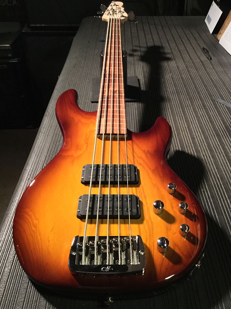 clf1801214.jpg