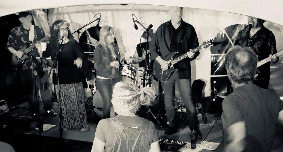 coloradoband2b&w.jpg