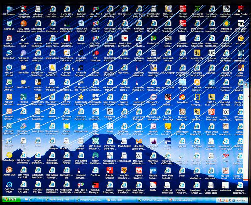 Computer Screen-800_4490.jpg