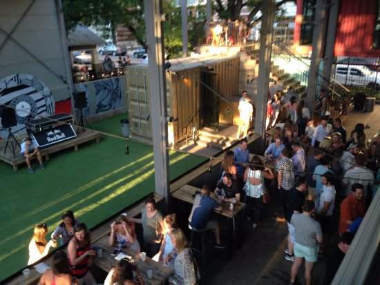 container-bar-inside.jpg