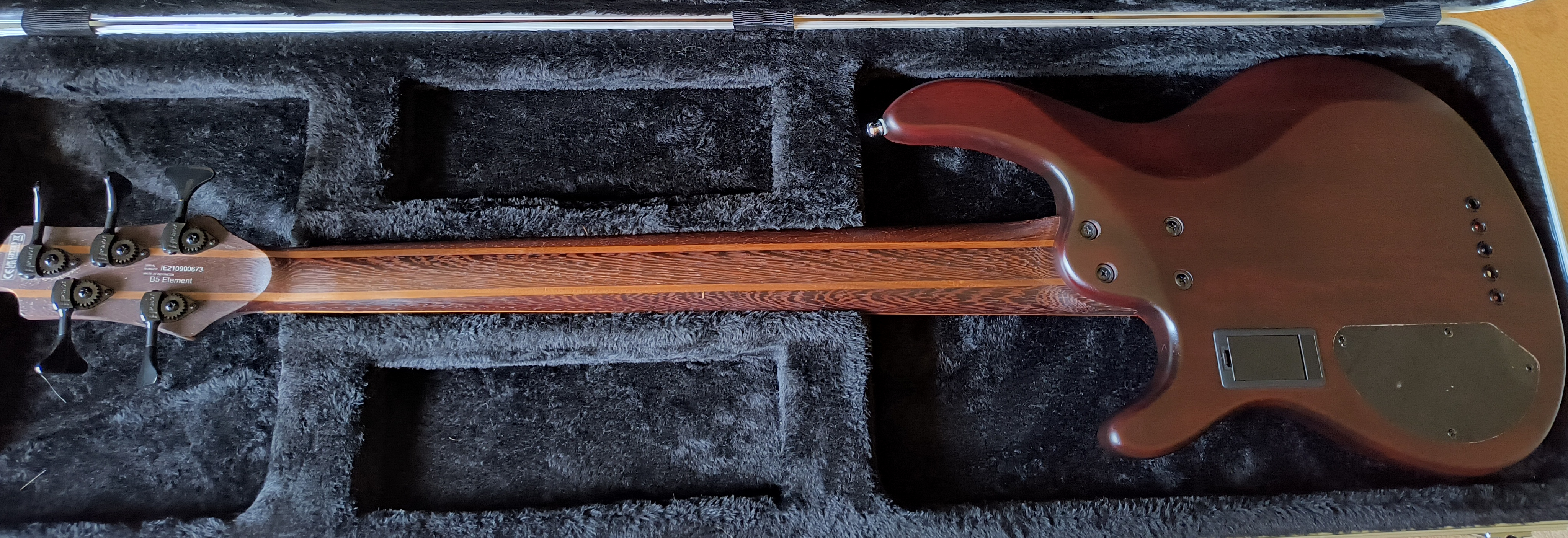 CortB5Element_Backside_001.jpg