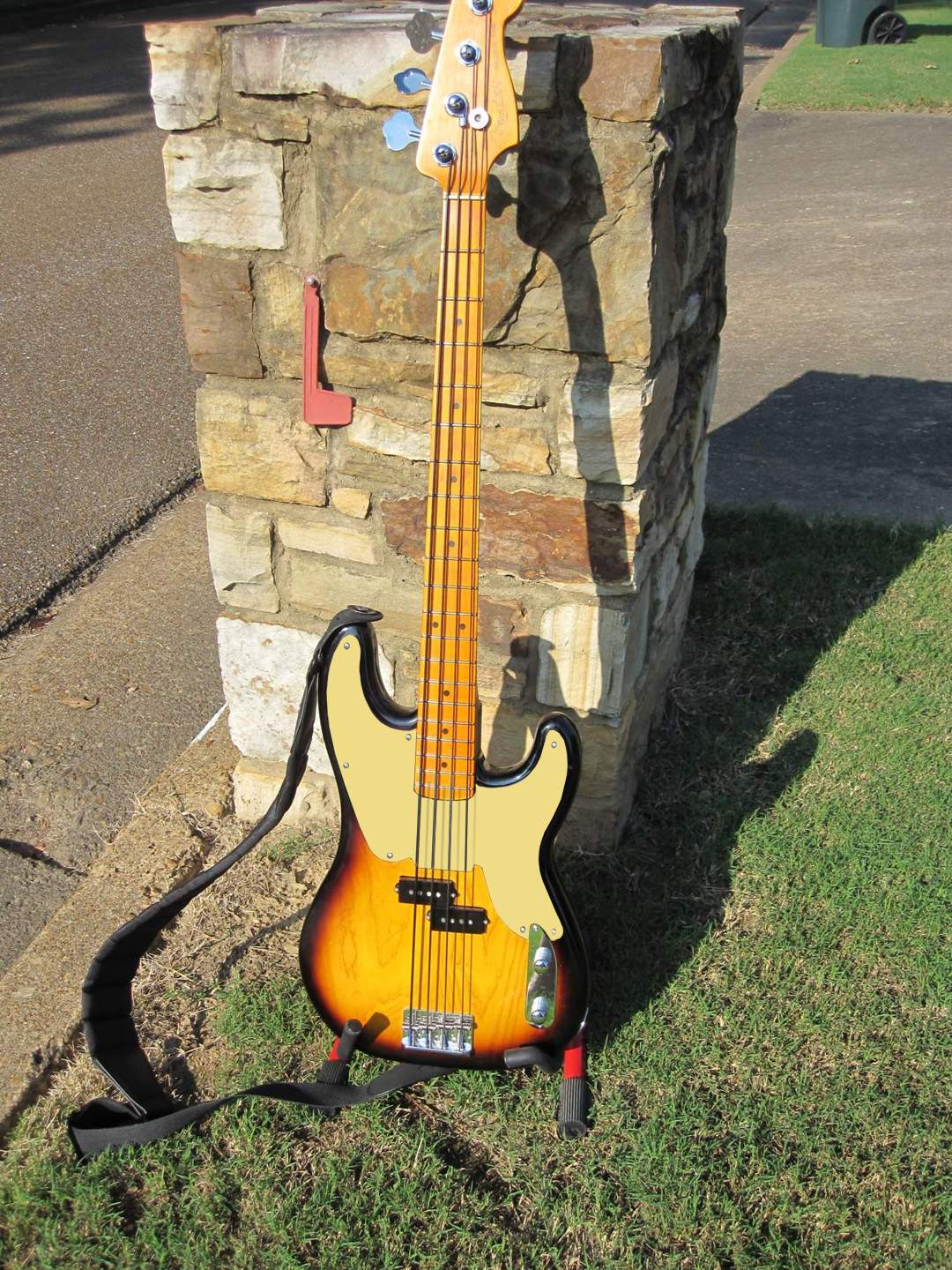 cp_bass.jpg