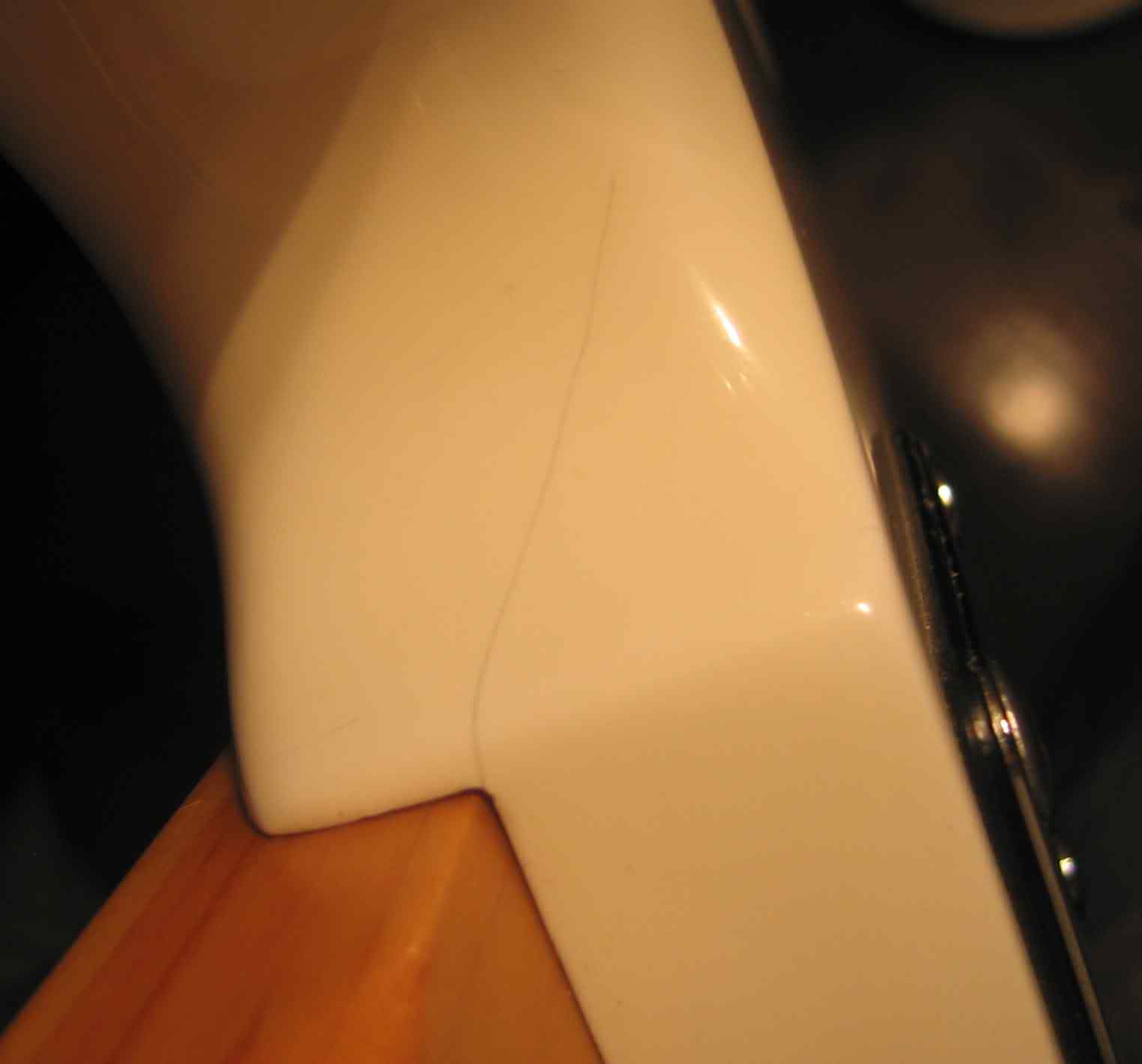 crack3.jpg