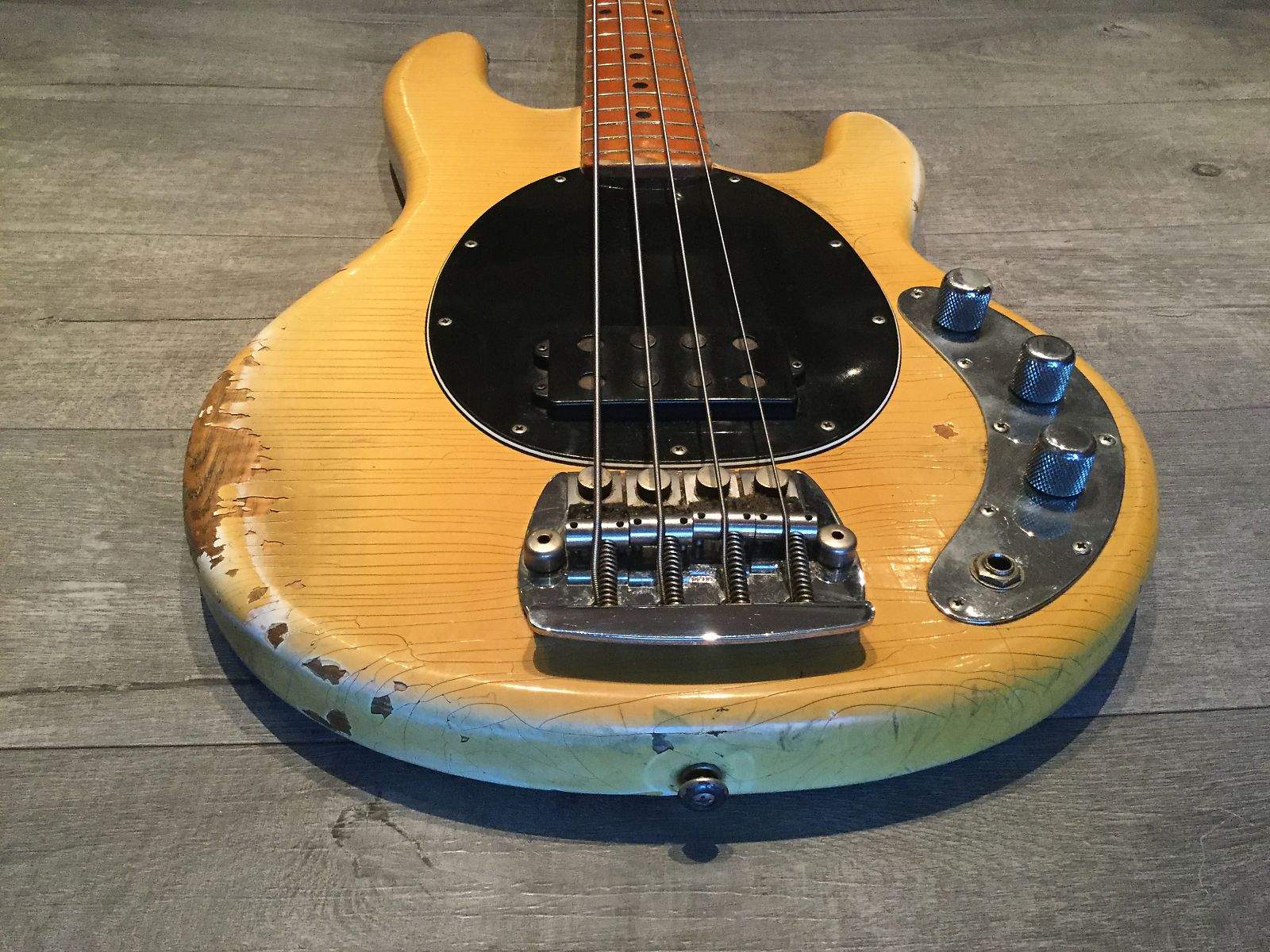 cream SR 3.jpg