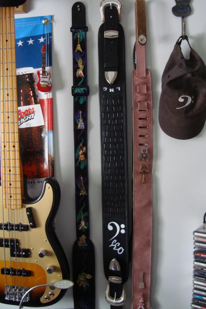 CserniStrap1_zpsc83581e5.jpg
