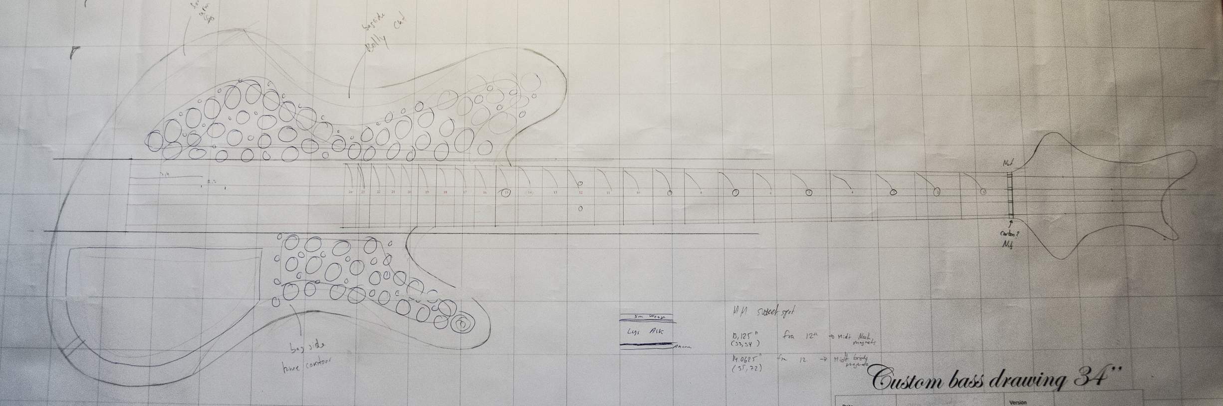 Custom_bass-8132.jpg