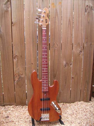 Custom_dr_jazzbass.jpg