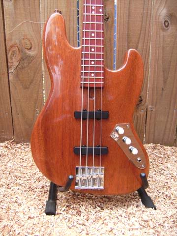Custom_dr_jazzbass01.jpg