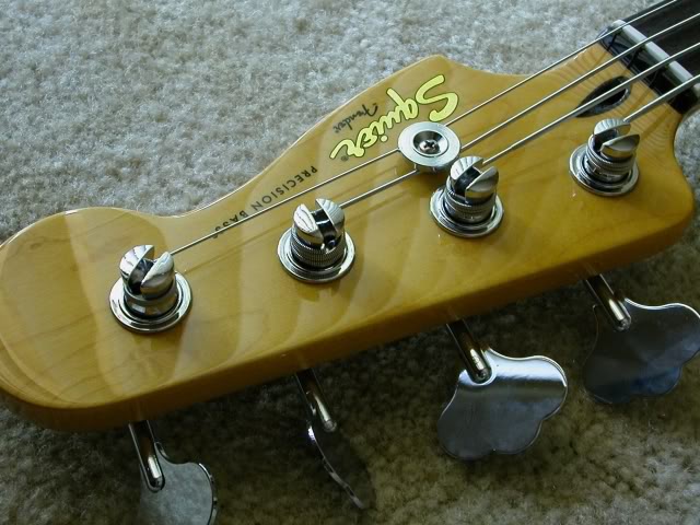 CVHeadstock1.jpg