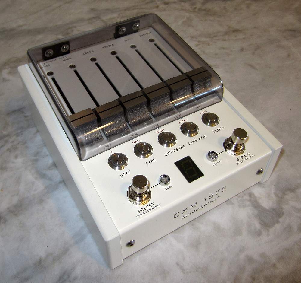 CXM1978-01.jpg