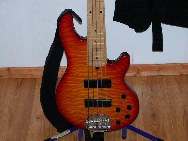 D55-012.jpg