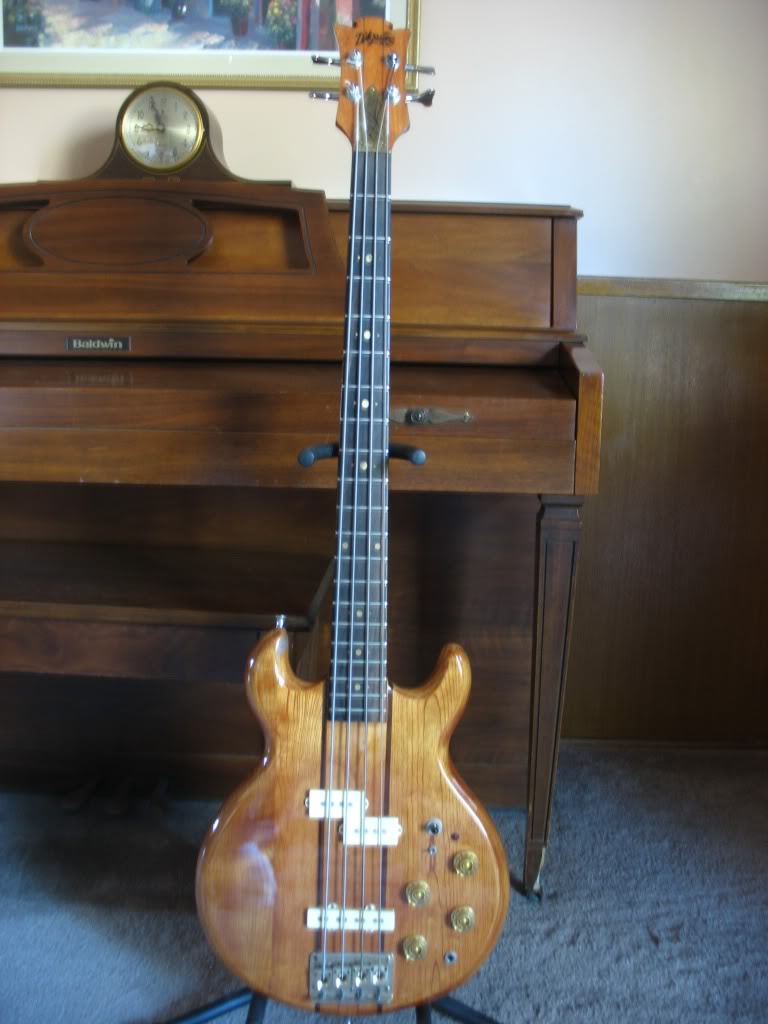 DAgostinoBass2010006.jpg