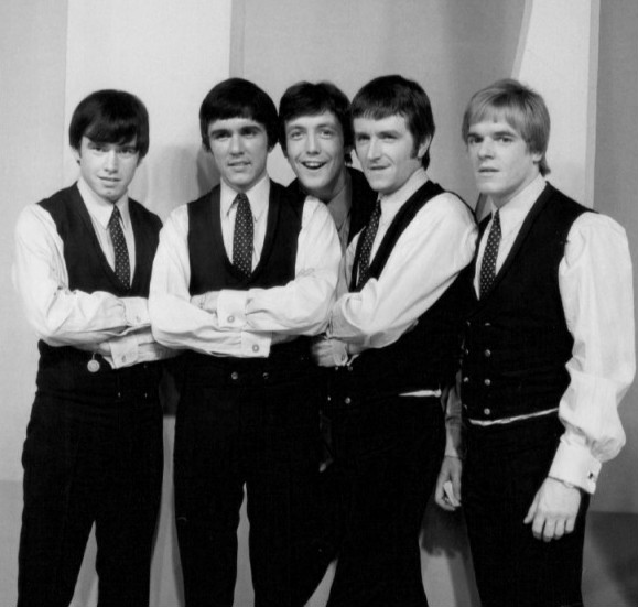 Dave_Clark_Five_1966.jpg