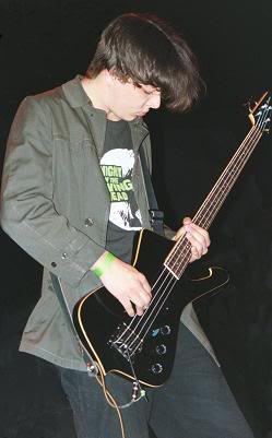 Dbass3.jpg