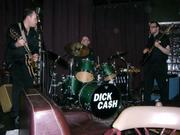 DClivepic1.jpg