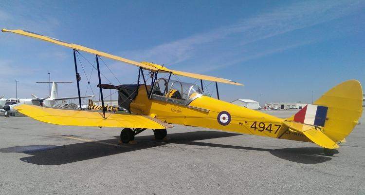 de_Havilland_Tiger_Moth_655.jpg