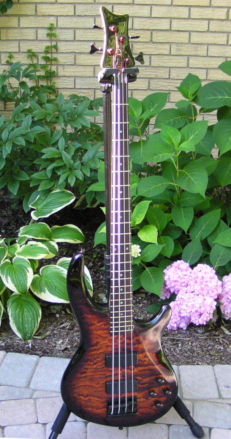 DeanBass.jpg