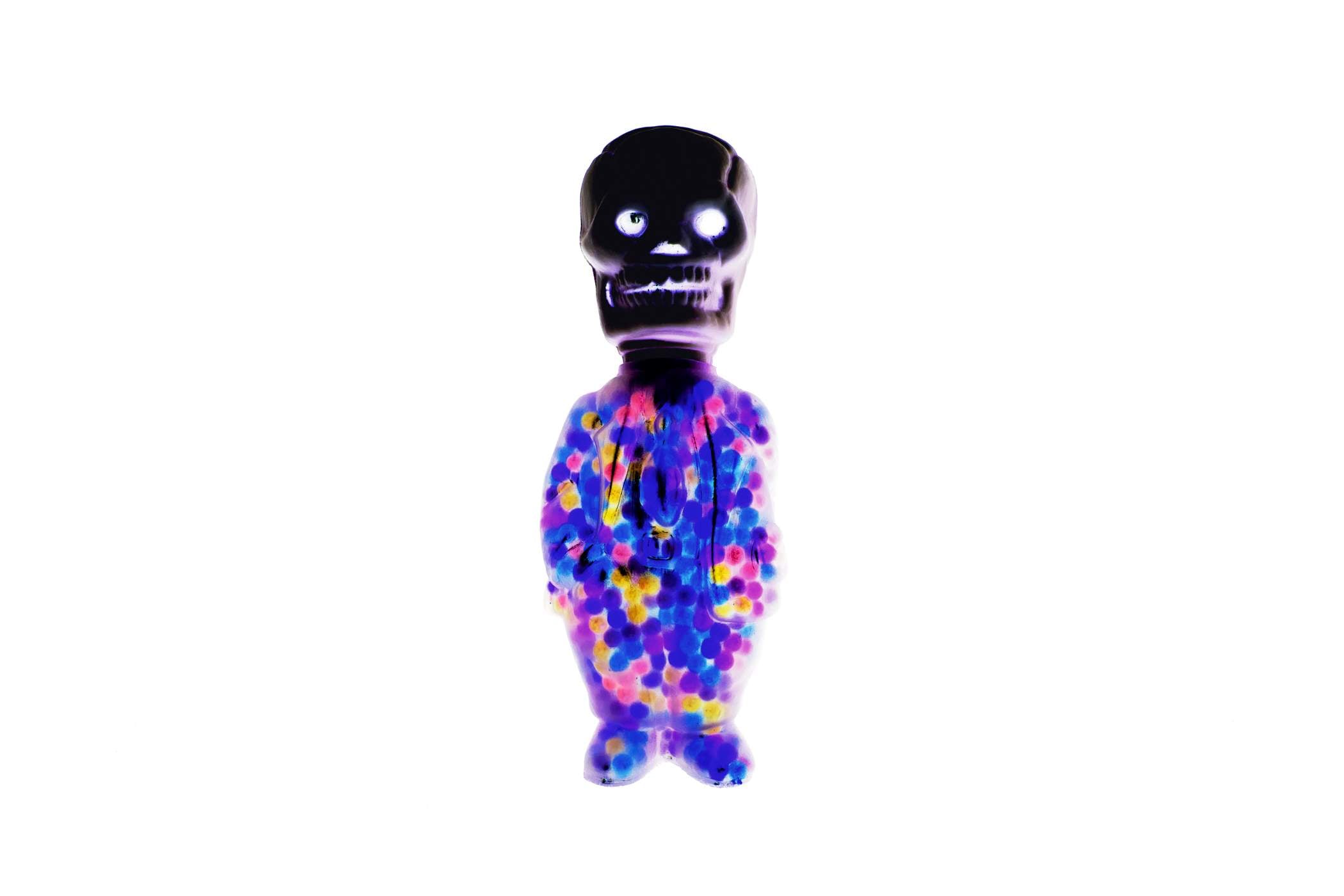 Dee3.jpg