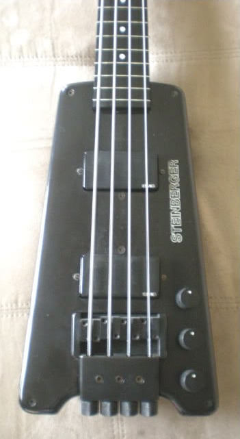 deebass004.jpg