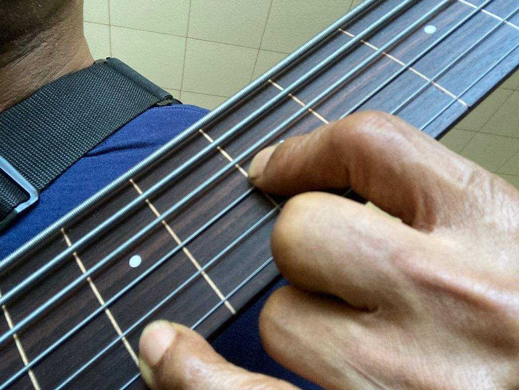 Defret fingering.jpg