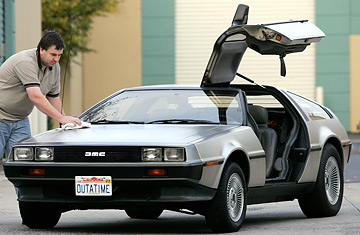 delorean_dmc12.jpg