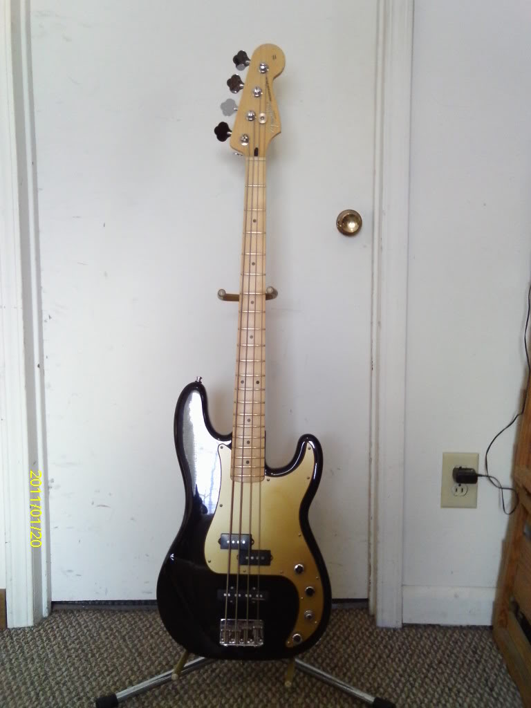 DeluxeActivePBassSpecial-3.jpg