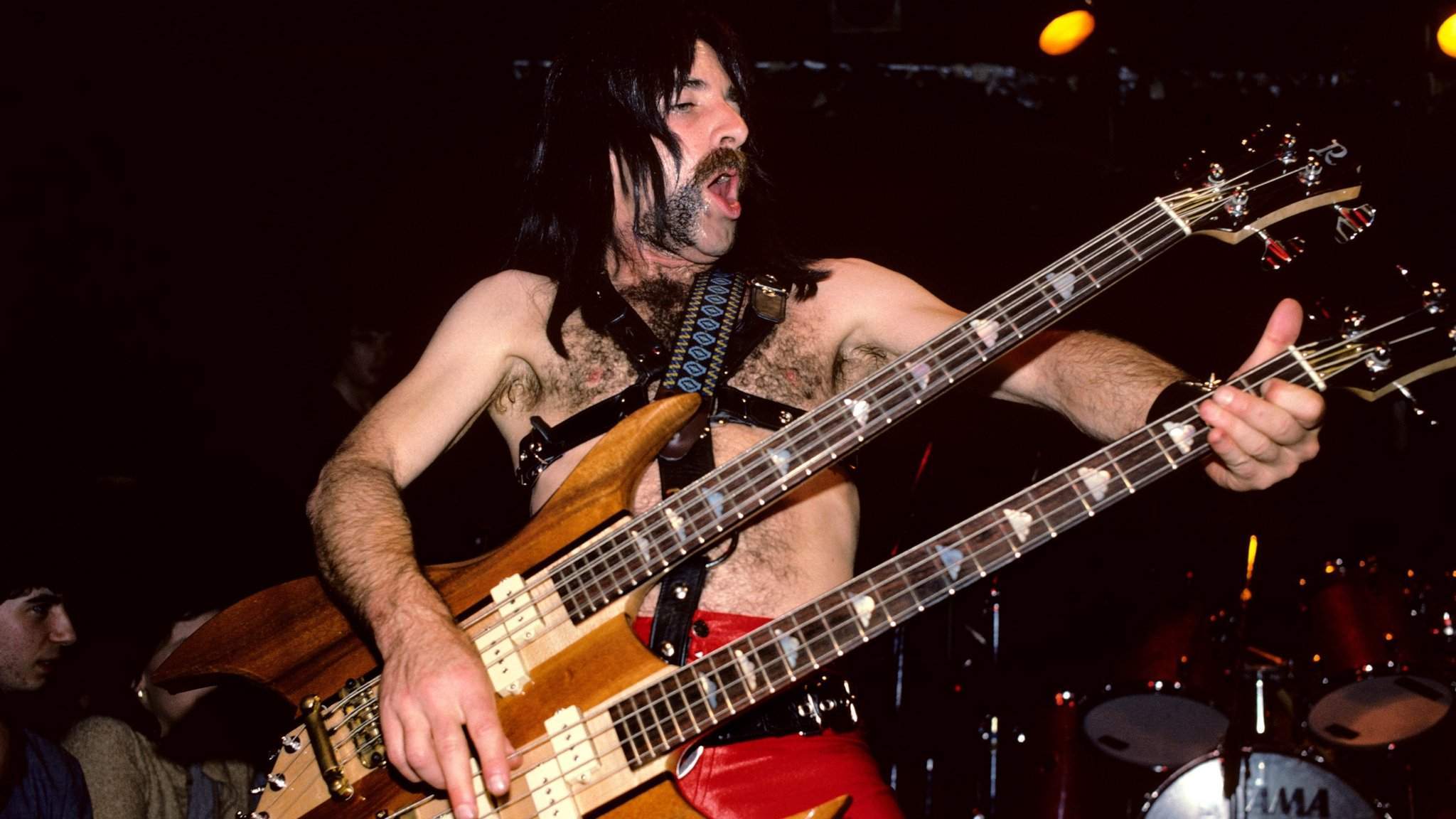 derek-smalls-spinal-tap-bass.jpeg