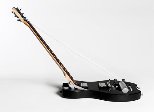 devillain_centerfold.jpg