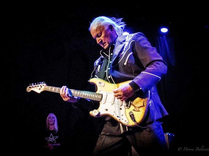 DickDale1.jpg