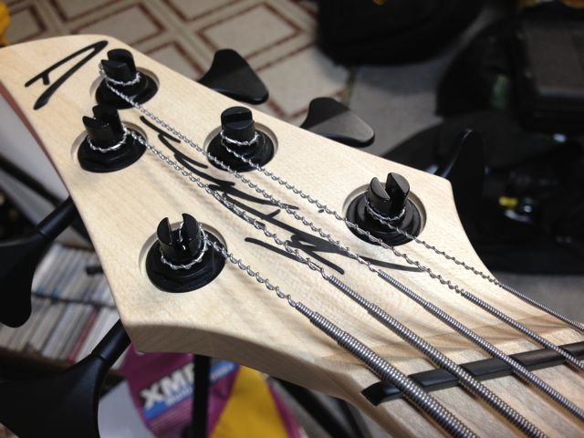 Dingwallheadstock1_zps815c33ca.jpg