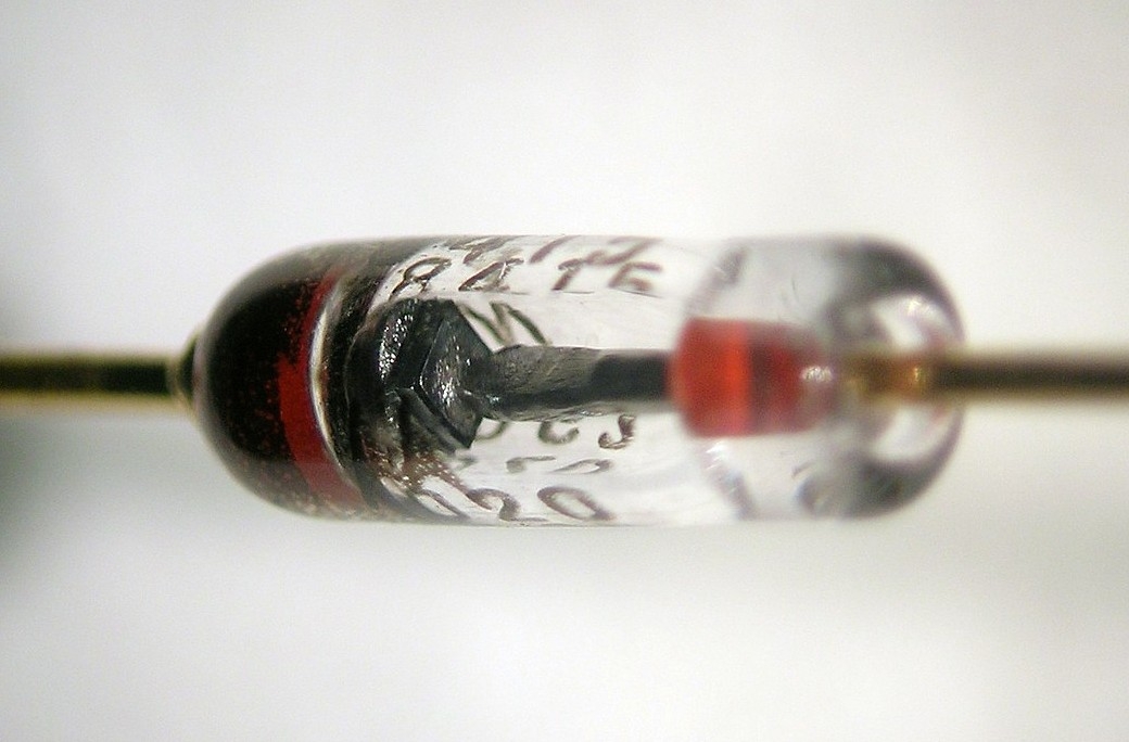 Diode-closeup~2.jpg