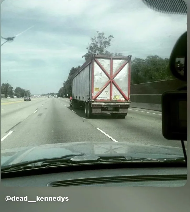 DK truck.webp