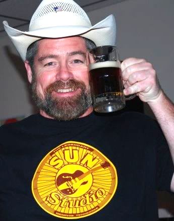 DougwBeer031910.jpg