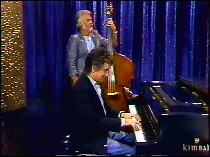 DudleyMoore_KennyRogers_TonightShow.jpg
