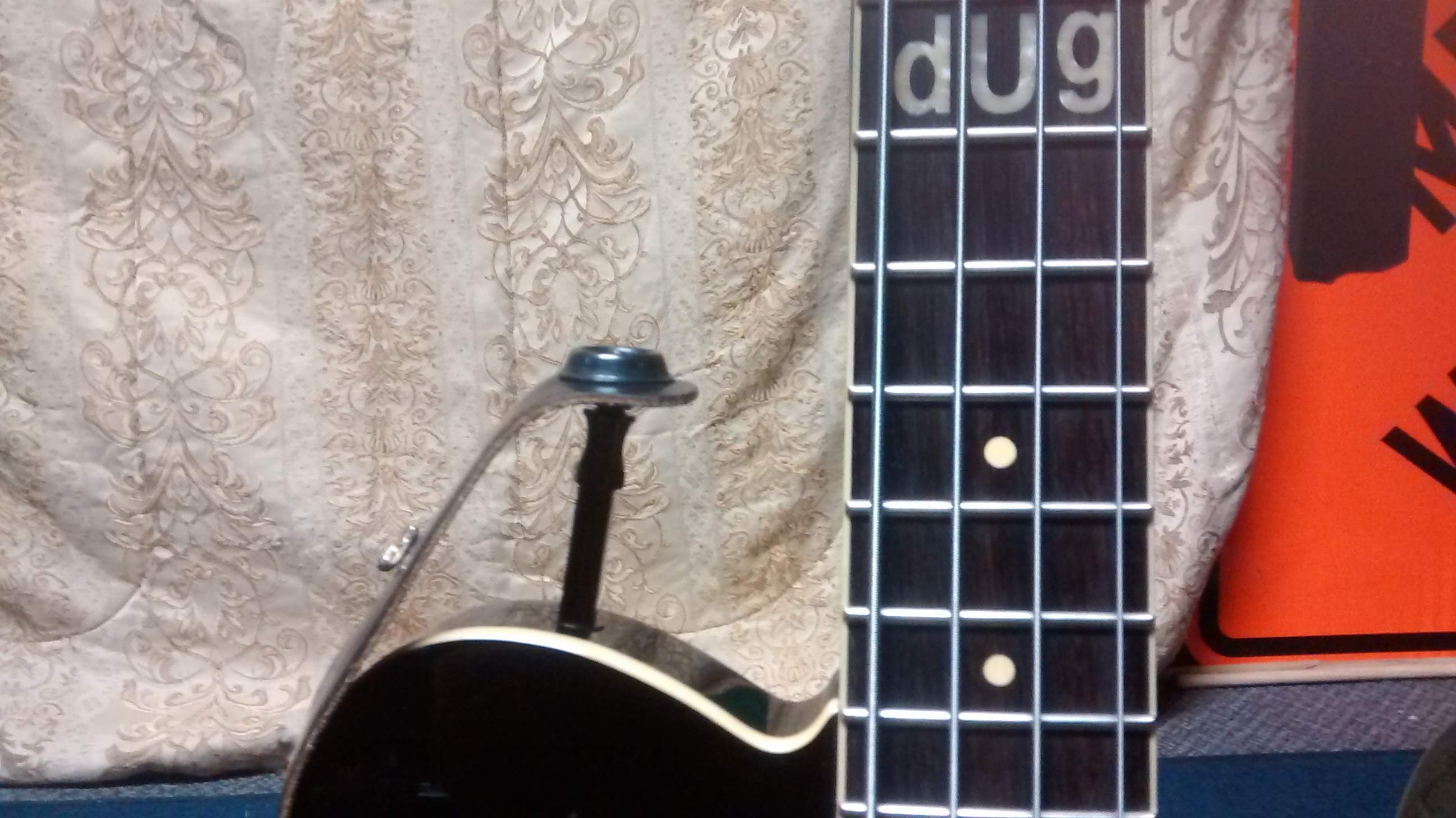 dUgStrappinext2.jpg