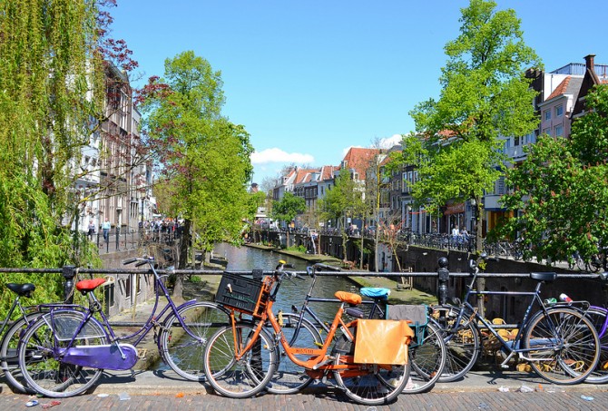 dutch-bikes-e1350142102180.jpg