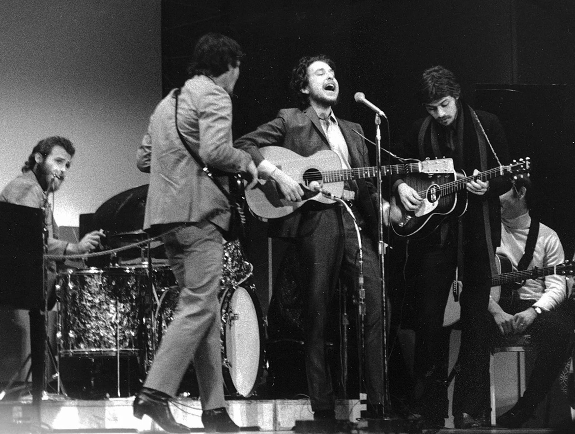 dylan band 68.jpg
