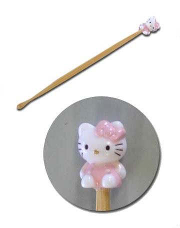 ear_pick_kitty_blog.jpg